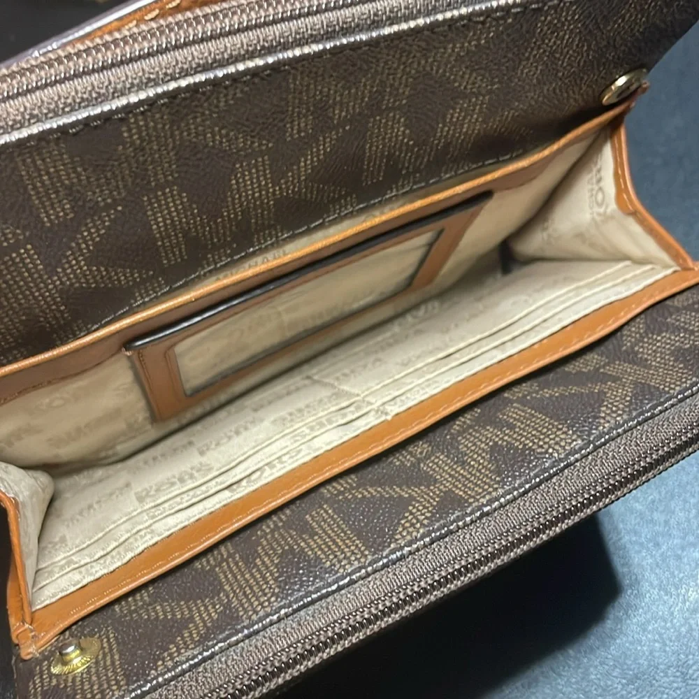 Michael Kors Brown and Gold Crossbody Bag with Signature Style